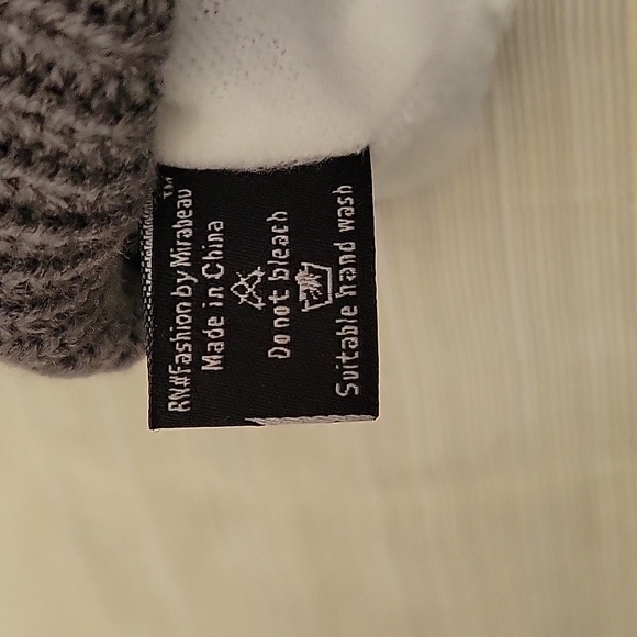 Fashion by MiraBeau Fox Mittens With Thumbs - Picture 4 of 4